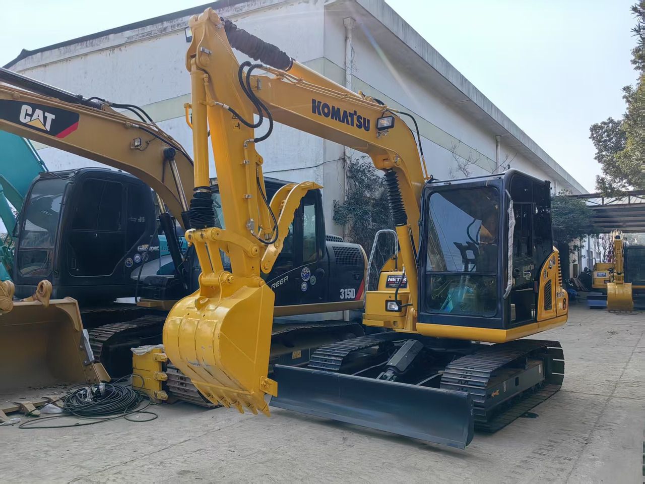 2017 Komatsu PC60-8 mini excavator, front three-quarter view