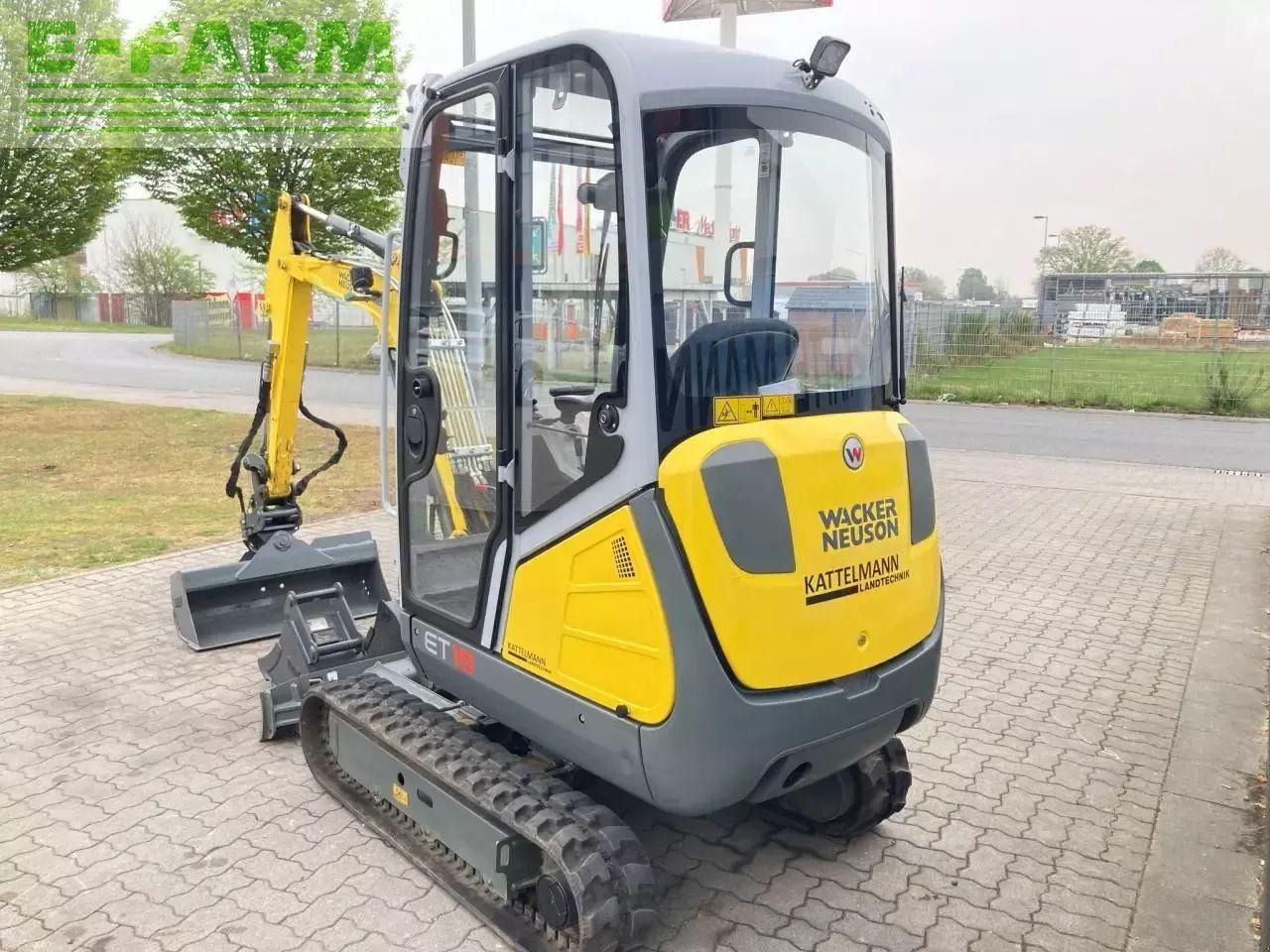 2023 Wacker Neuson ET18 EDITION C mini excavator, front three-quarter view 2023 Wacker Neuson ET18 EDITION C mini excavator, front three-quarter view