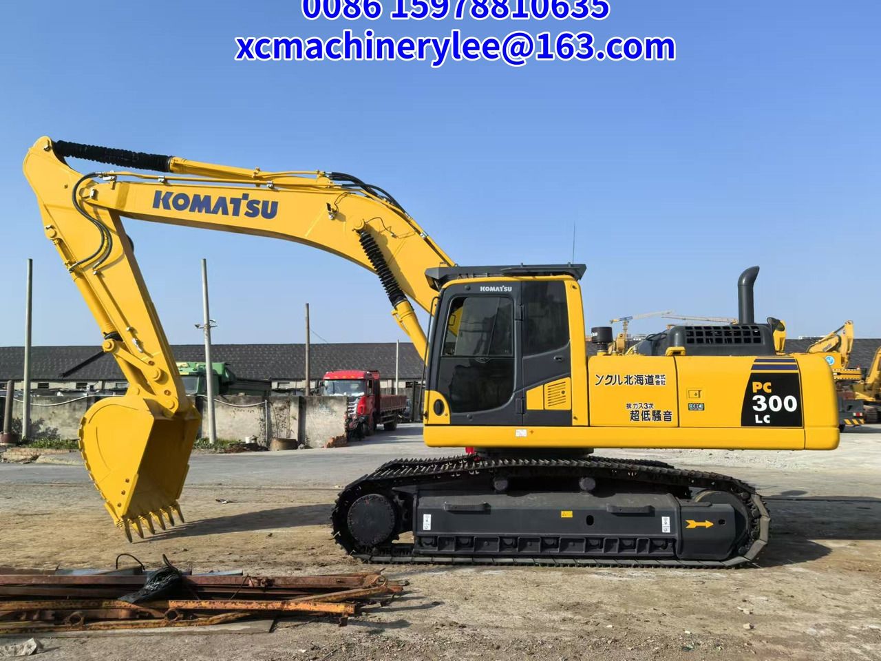 2024 Komatsu PC300 LC crawler excavator, side view 2024 Komatsu PC300 LC crawler excavator, side view