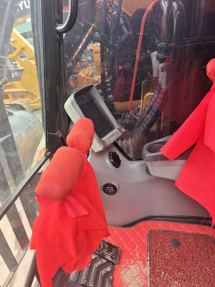 2025 Volvo EC380D crawler excavator interior cab view 2025 Volvo EC380D crawler excavator interior cab view