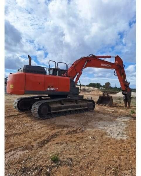 2016 Hitachi ZX300LCN-6 crawler excavator, side view