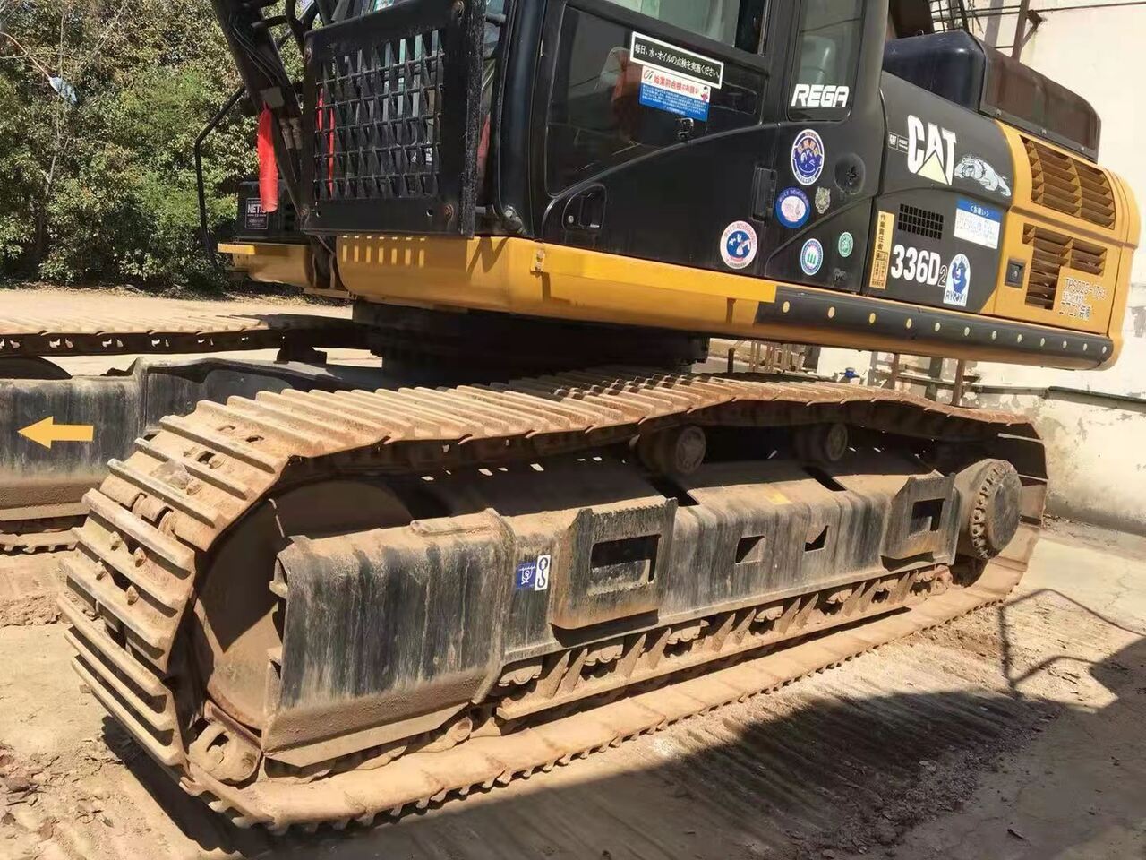 2018 Caterpillar 336D2 crawler excavator side view 2018 Caterpillar 336D2 crawler excavator side view