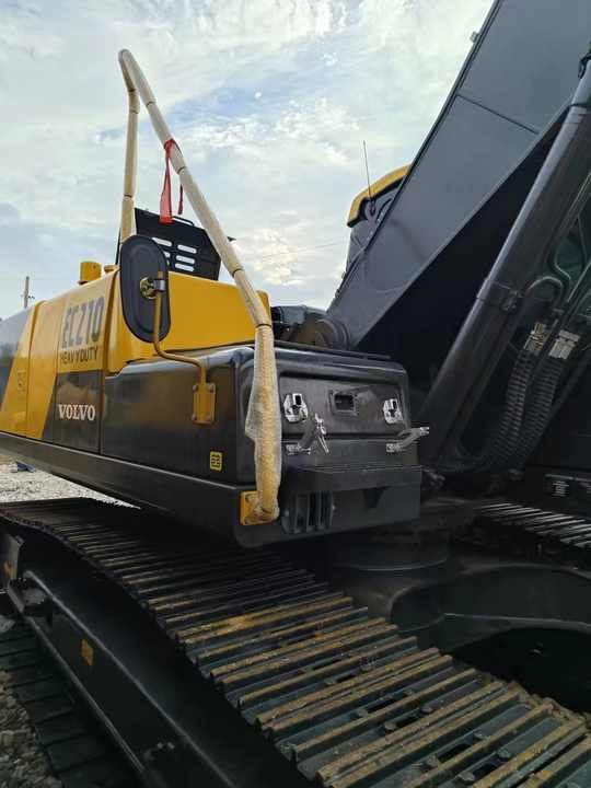 2022 Volvo EC210 crawler excavator rear side view 2022 Volvo EC210 crawler excavator rear side view