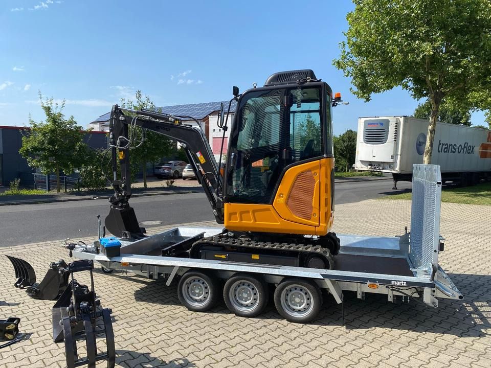 Berger Kraus BK2800ASR mini excavator on a trailer