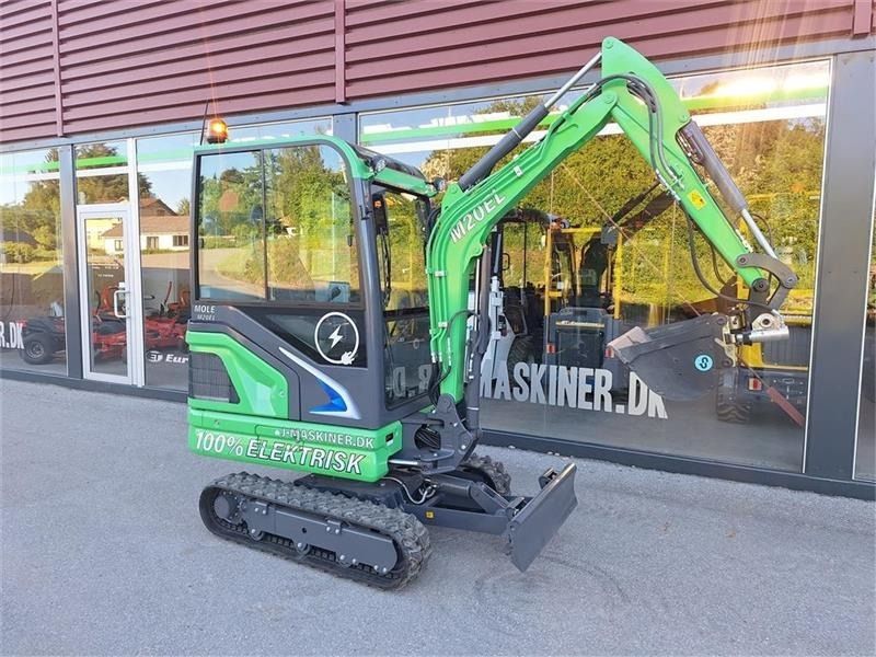 2025 Mole M20EL mini excavator, side view 2025 Mole M20EL mini excavator, side view