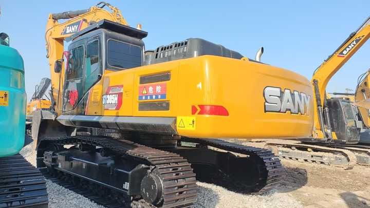 2023 Sany 365H crawler excavator, rear three-quarter view