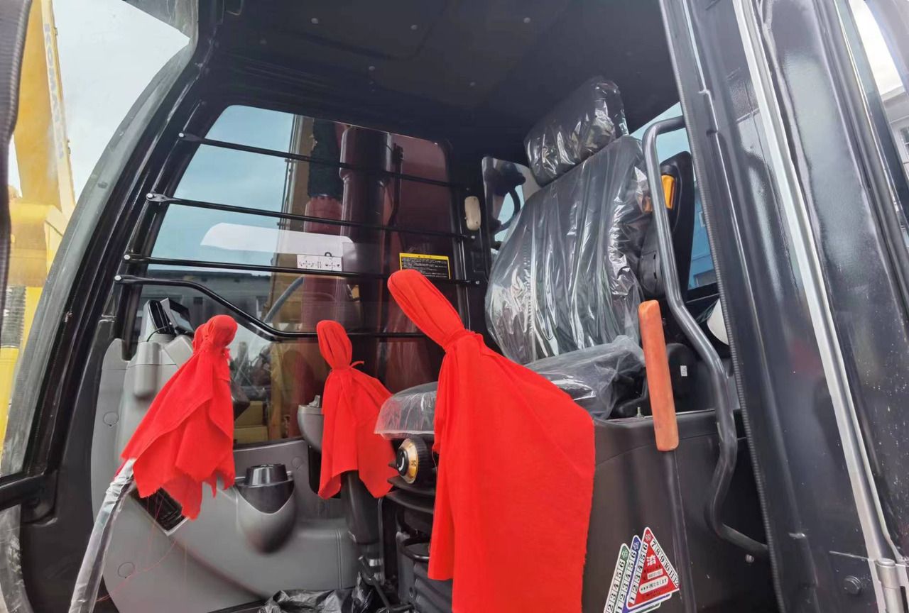 2024 Hitachi ZX200-3G crawler excavator interior cab view 2024 Hitachi ZX200-3G crawler excavator interior cab view