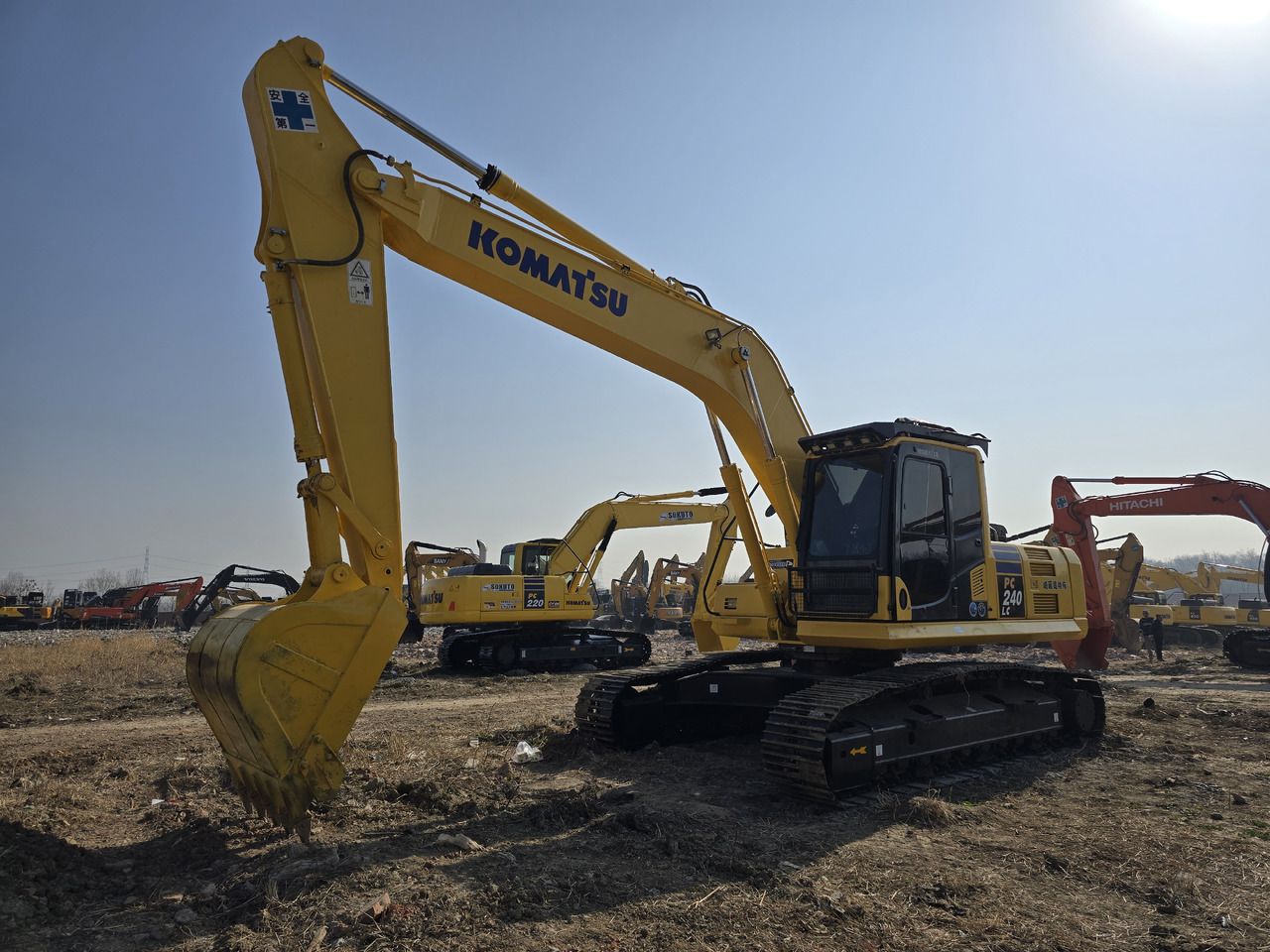 2024 Komatsu PC240-8 crawler excavator, side view 2024 Komatsu PC240-8 crawler excavator, side view