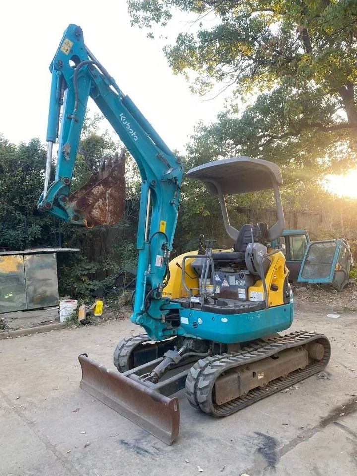 2020 Kubota U-30-3 S mini excavator, front three-quarter view