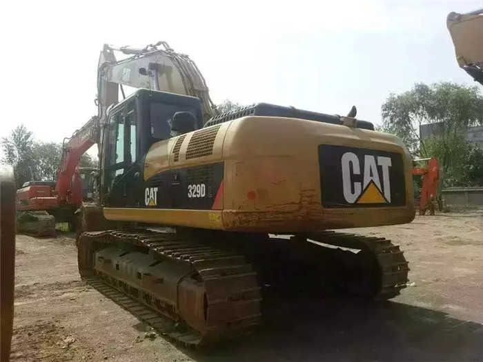 2016 Caterpillar 329D crawler excavator rear three-quarter view 2016 Caterpillar 329D crawler excavator rear three-quarter view