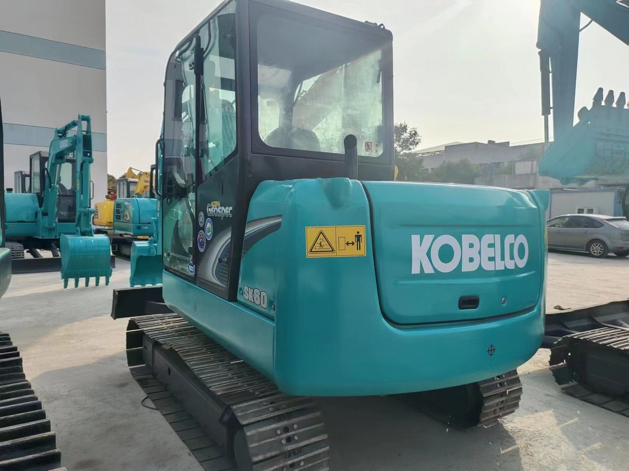 2020 Kobelco SK60-8 mini excavator rear view 2020 Kobelco SK60-8 mini excavator rear view