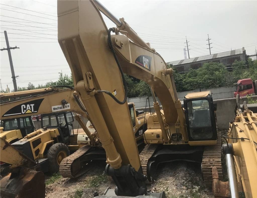2023 Caterpillar 330C crawler excavator, front three-quarter view 2023 Caterpillar 330C crawler excavator, front three-quarter view