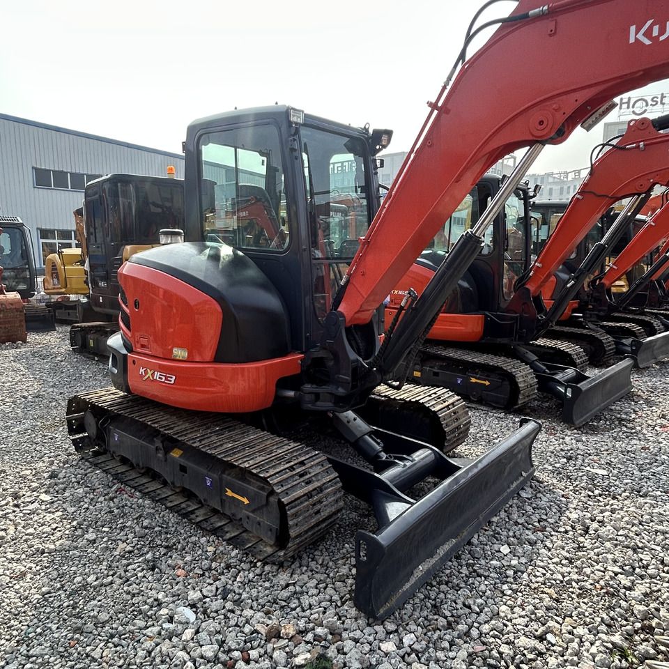 2024 Kubota KX163 mini excavator, rear three-quarter view 2024 Kubota KX163 mini excavator, rear three-quarter view