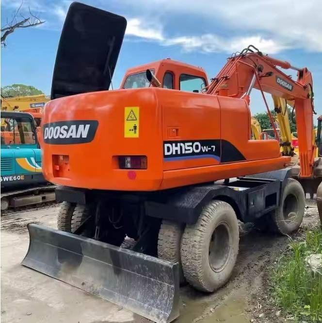2022 Doosan DH150W-7 wheel excavator, rear three-quarter view