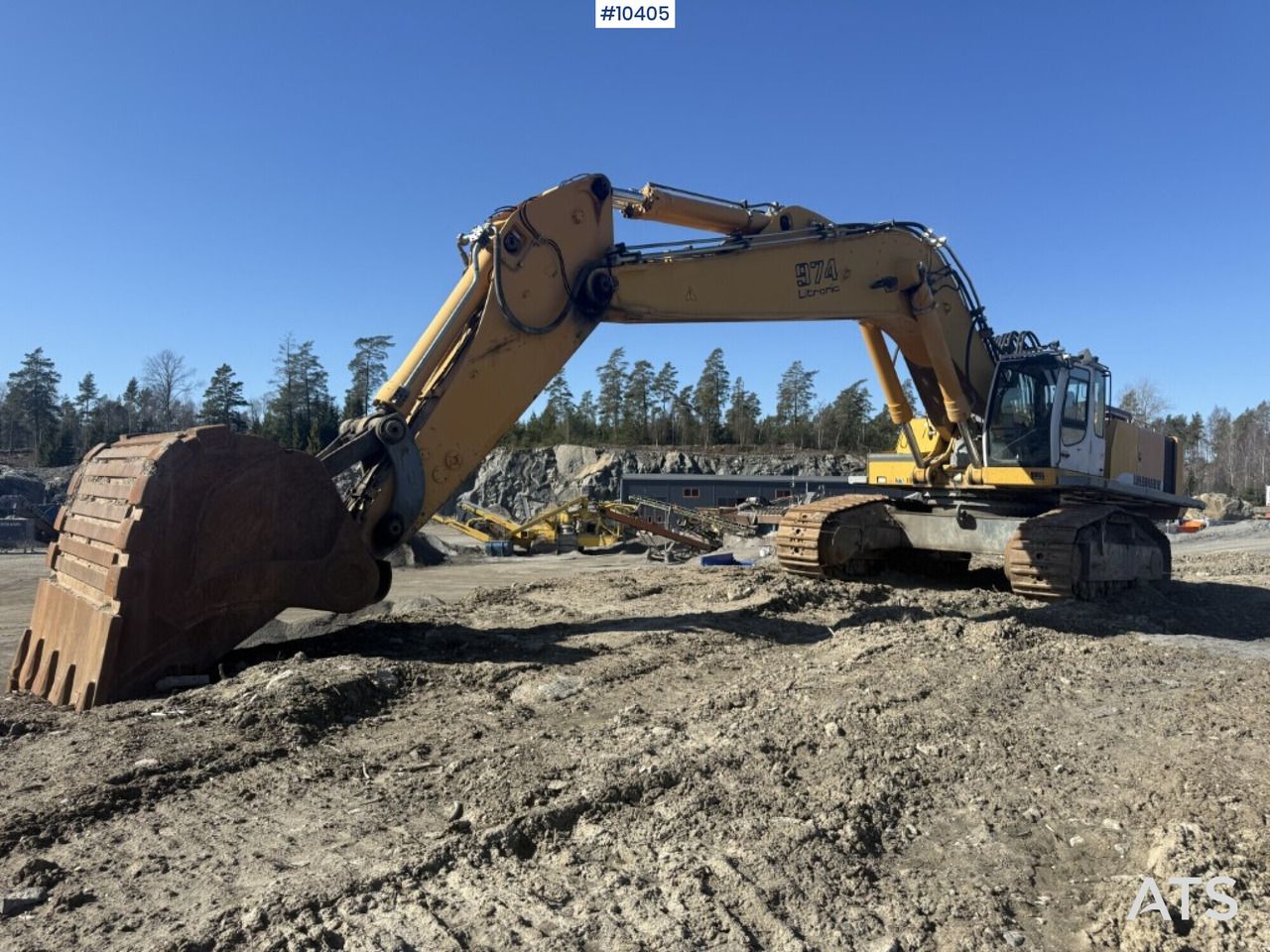 2007 Liebherr R974B HD-SL crawler excavator, side profile view 2007 Liebherr R974B HD-SL crawler excavator, side profile view