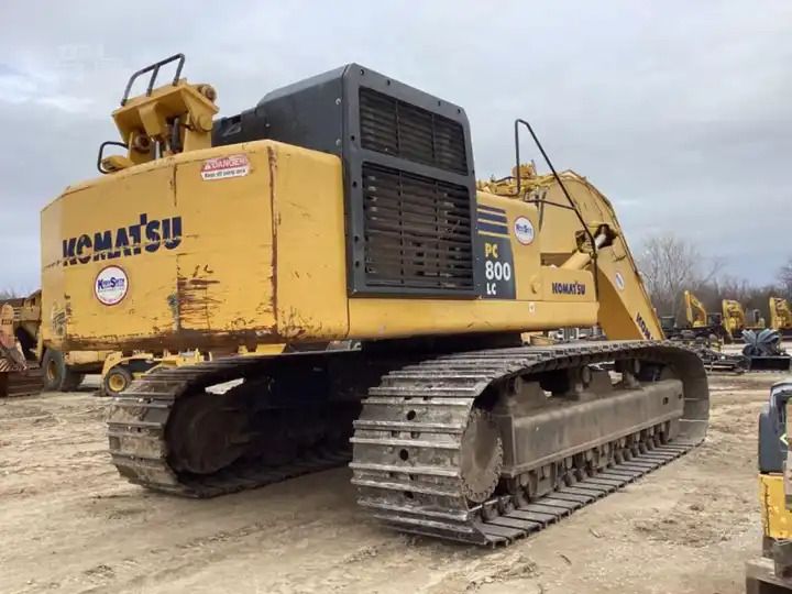 2020 Komatsu PC800 LC crawler excavator, rear three-quarter view 2020 Komatsu PC800 LC crawler excavator, rear three-quarter view