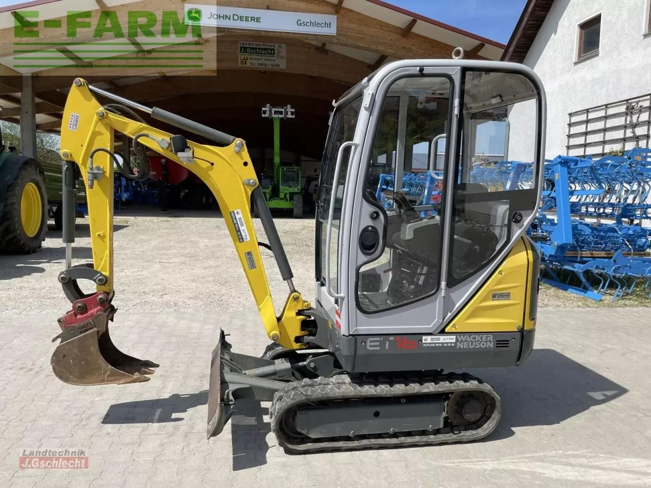 2018 Wacker Neuson ET16 AUSTRIA EDITION mini excavator side view