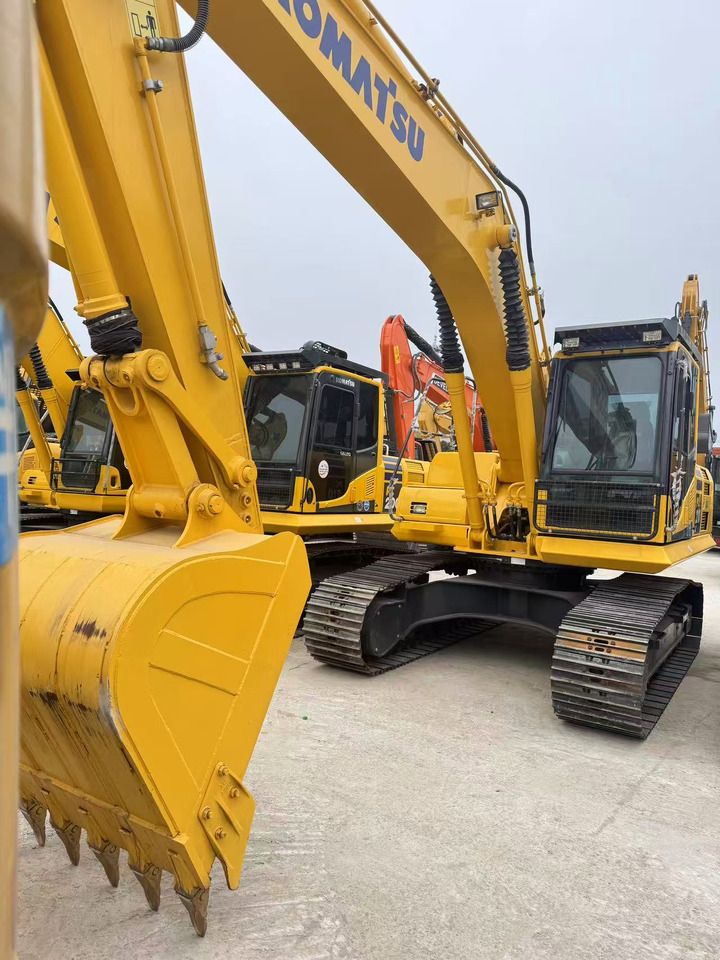 2023 Komatsu PC210 crawler excavator, front three-quarter view 2023 Komatsu PC210 crawler excavator, front three-quarter view