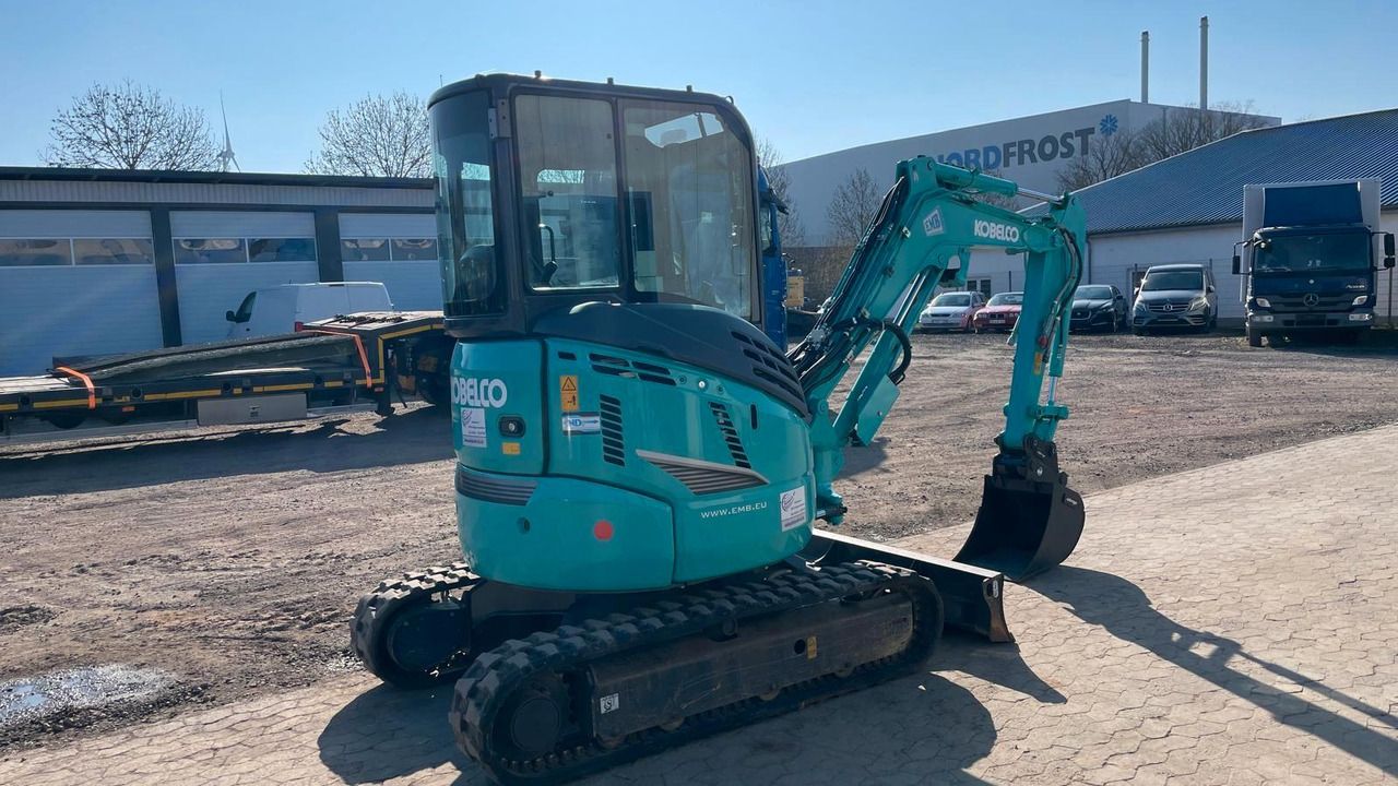 2023 Kobelco SK28SR-6F mini excavator, rear three-quarter view 2023 Kobelco SK28SR-6F mini excavator, rear three-quarter view