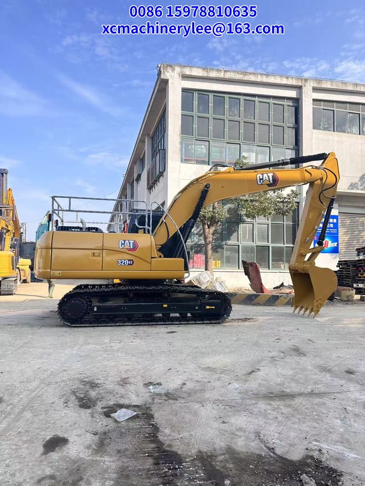 2024 Caterpillar 320GX crawler excavator, side view 2024 Caterpillar 320GX crawler excavator, side view