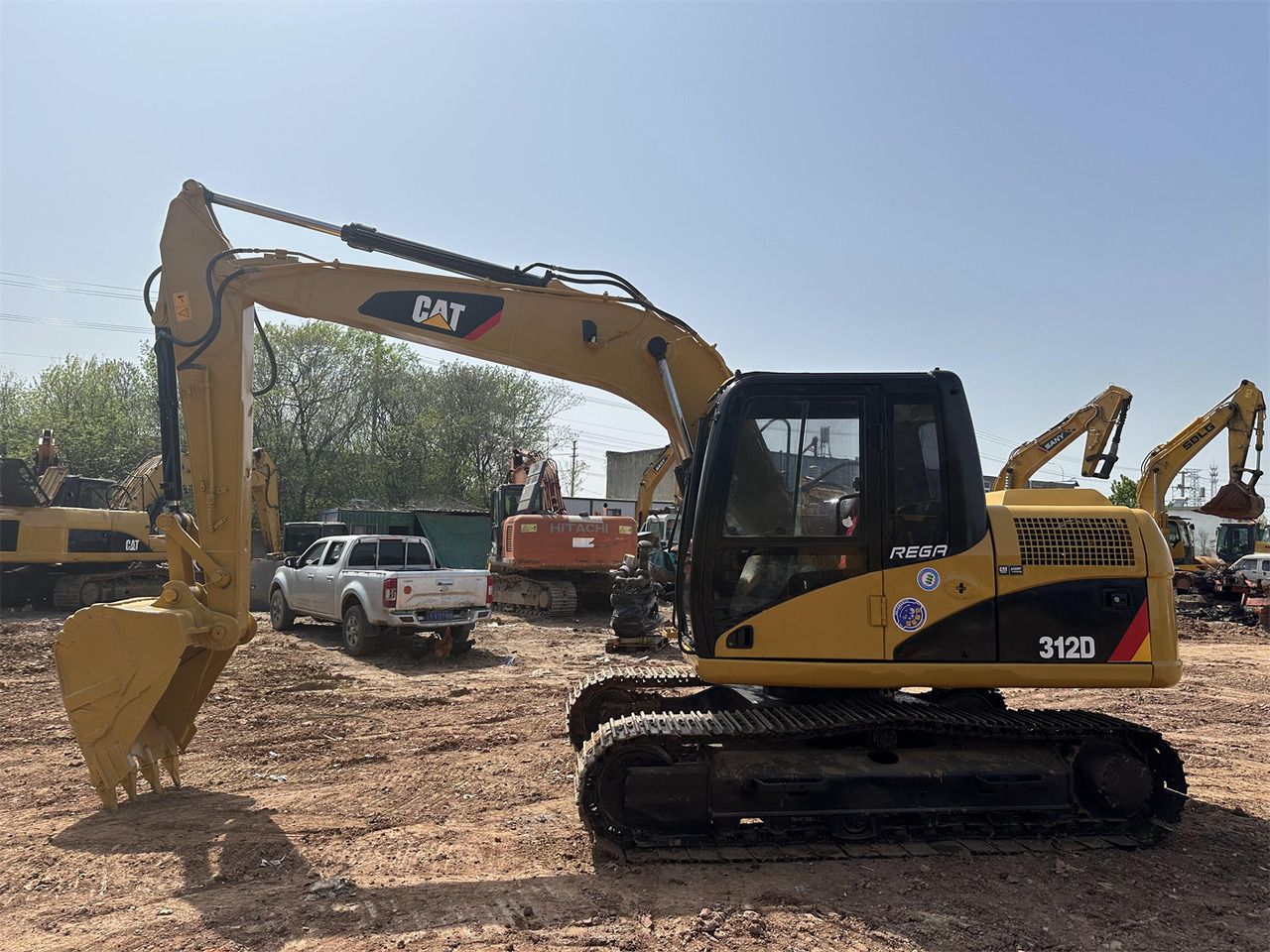 2020 Caterpillar 312D crawler excavator, side profile view 2020 Caterpillar 312D crawler excavator, side profile view