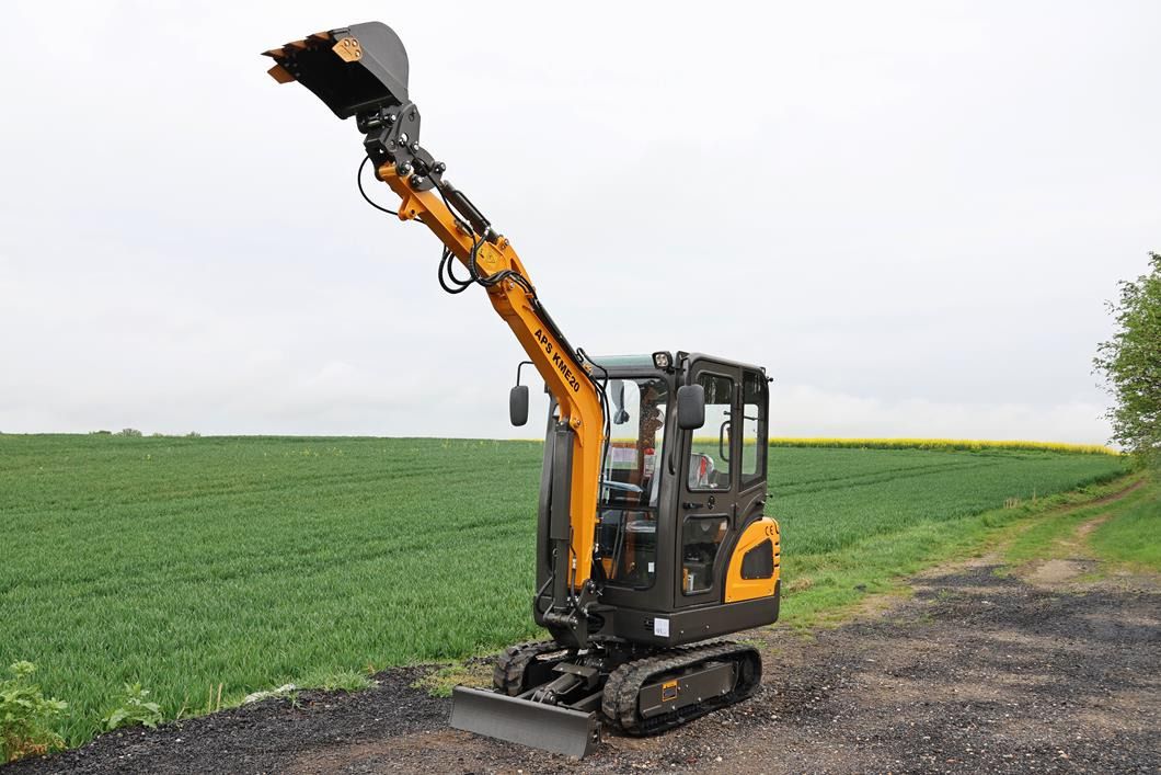 2025 APS KME20 mini excavator, side view 2025 APS KME20 mini excavator, side view