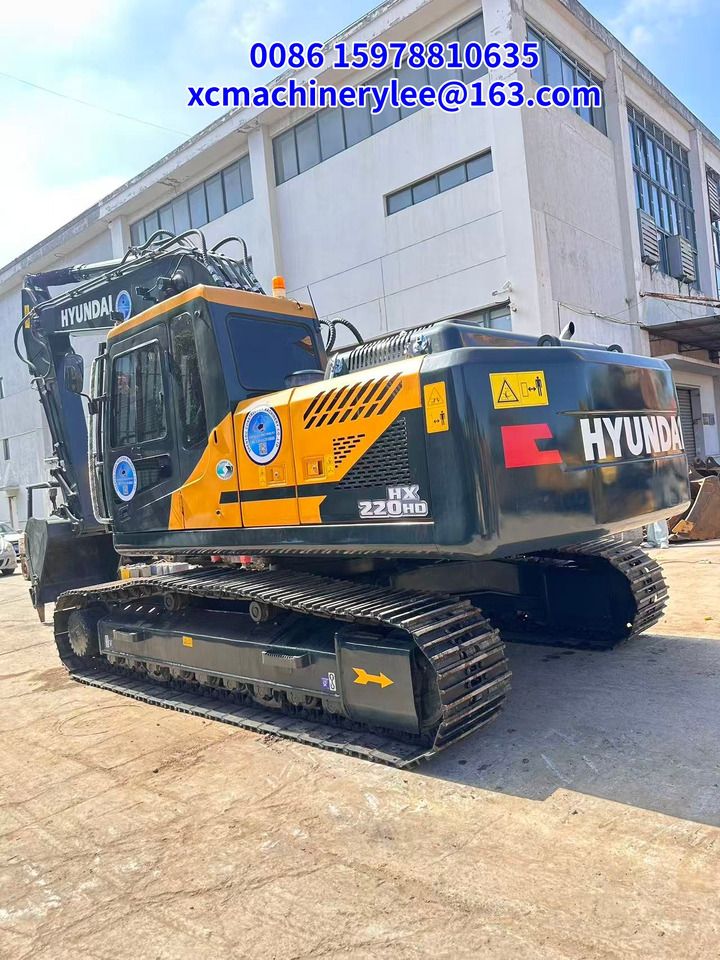 2024 Hyundai HX220HD crawler excavator, rear three-quarter view 2024 Hyundai HX220HD crawler excavator, rear three-quarter view