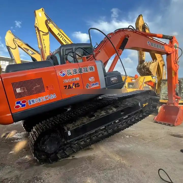 2020 Hitachi ZAXIS ZX200-3G crawler excavator, side view 2020 Hitachi ZAXIS ZX200-3G crawler excavator, side view