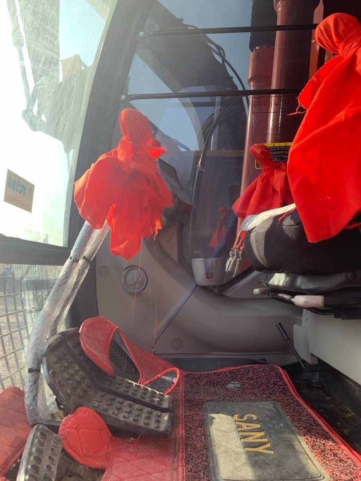 2025 Hitachi ZX200 crawler excavator interior view