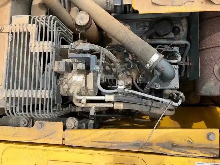 2016 Komatsu PC130-7 crawler excavator engine compartment view