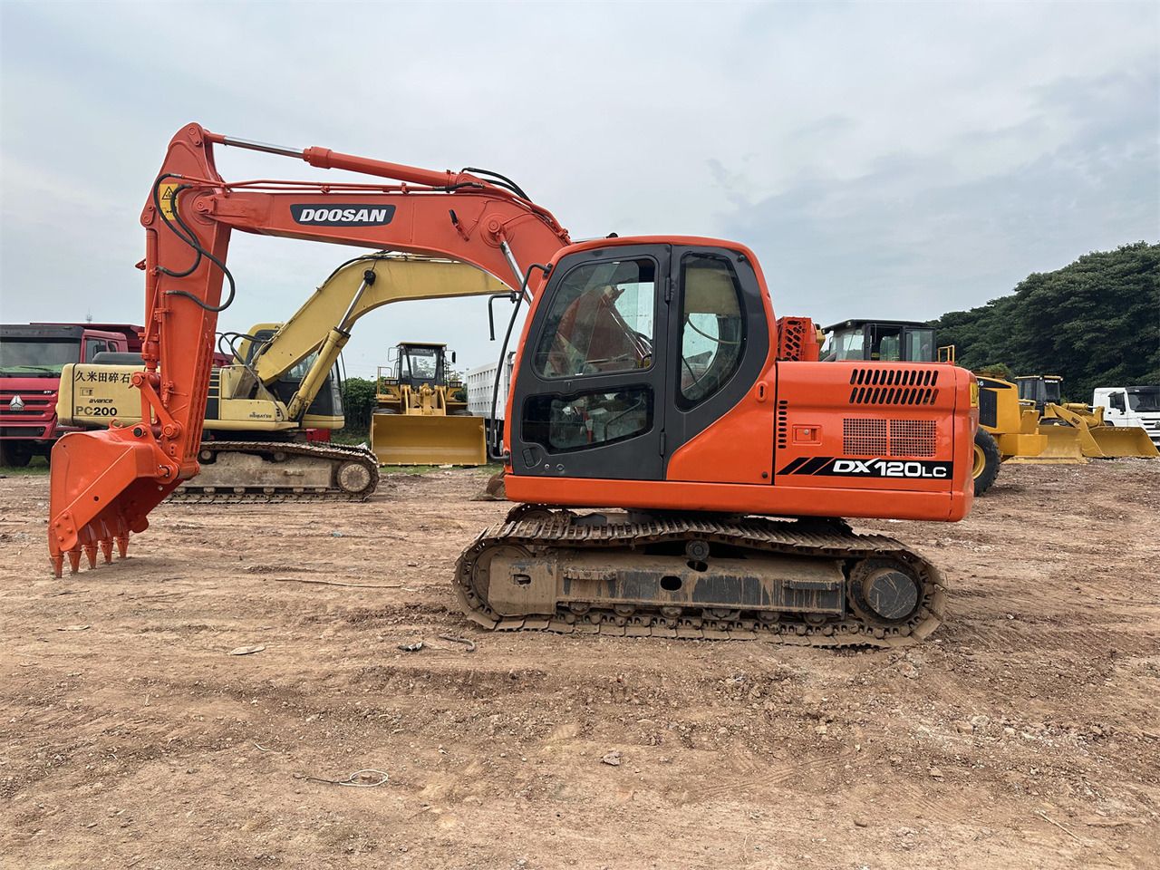 2019 Doosan DX120LC crawler excavator, side view