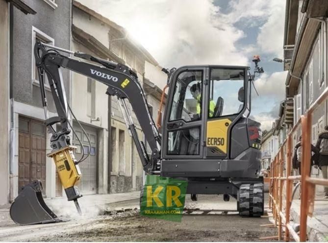 2026 Volvo ECR50F crawler excavator side view 2026 Volvo ECR50F crawler excavator side view