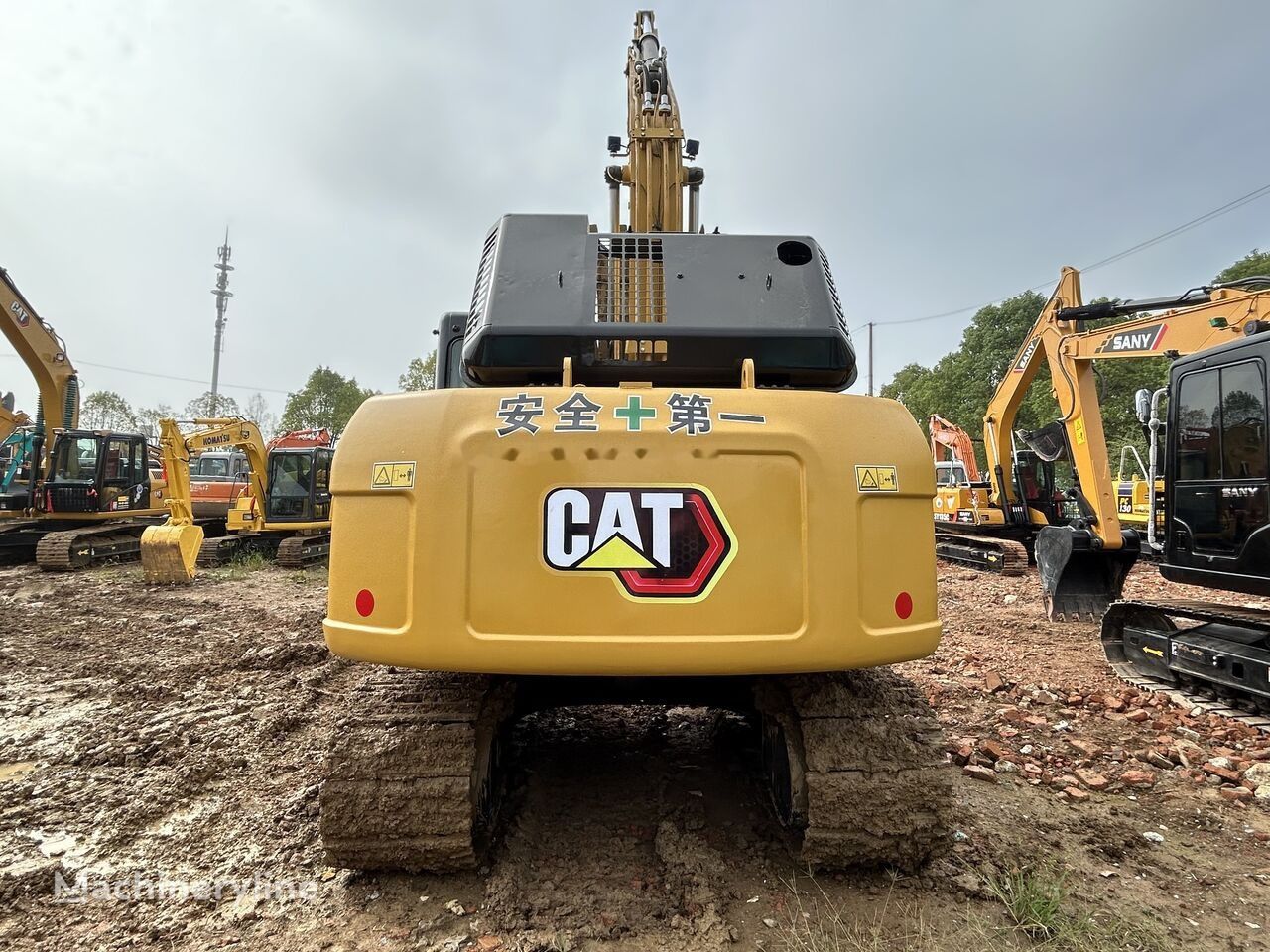 Caterpillar 315D2GC crawler excavator rear view Caterpillar 315D2GC crawler excavator rear view