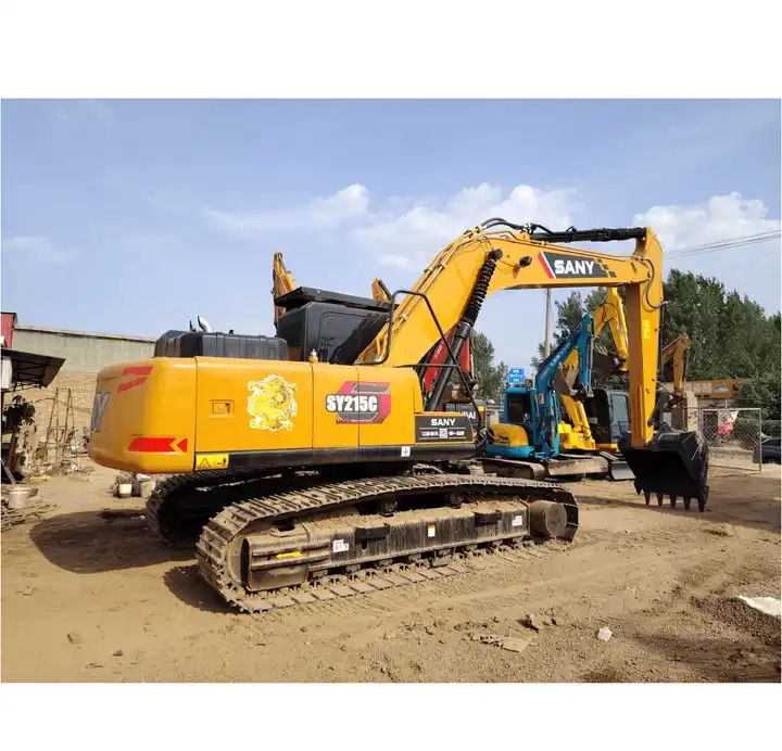2020 Sany SY215C crawler excavator, rear three-quarter view 2020 Sany SY215C crawler excavator, rear three-quarter view