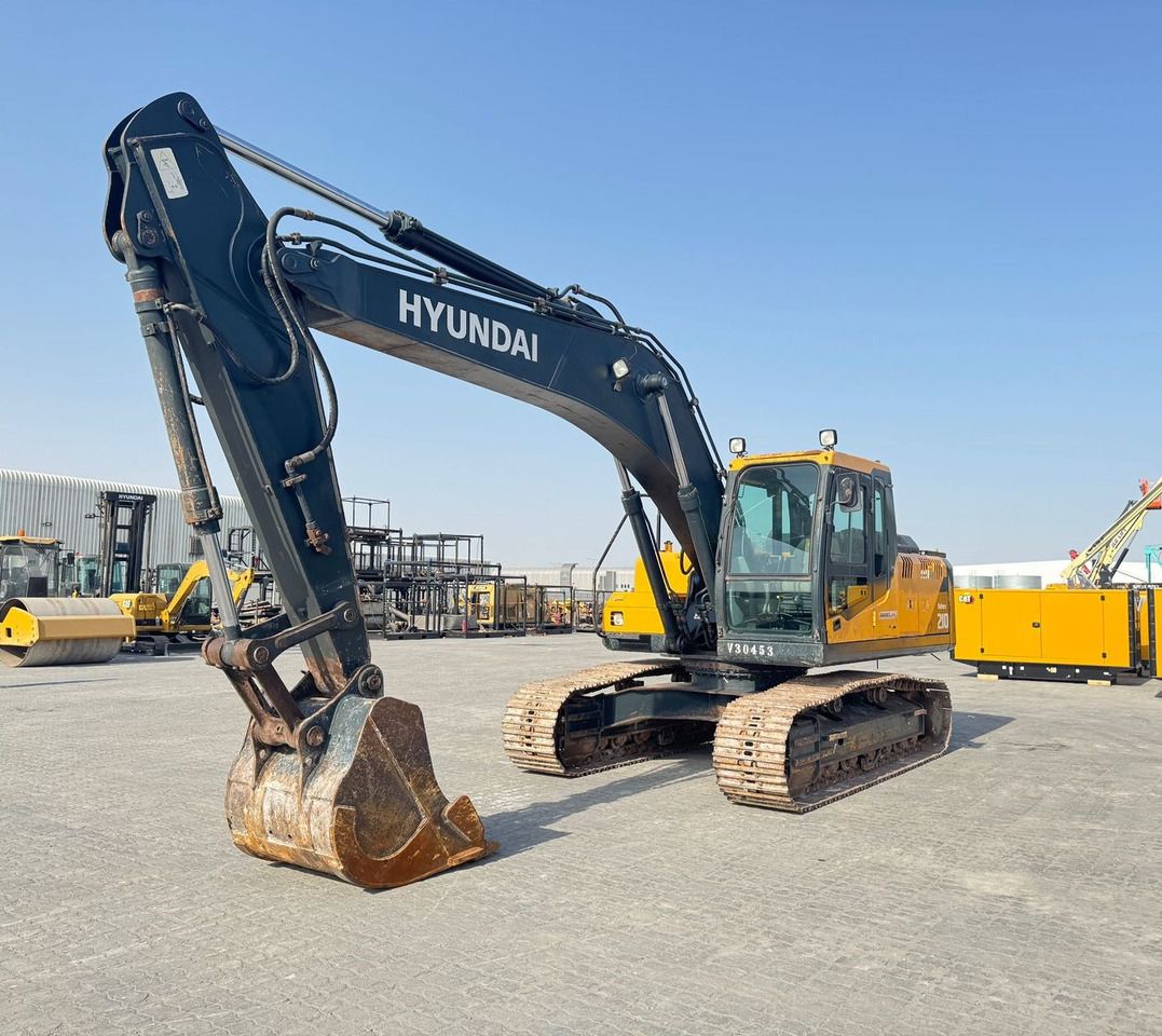 2019 Hyundai R210 crawler excavator, side view