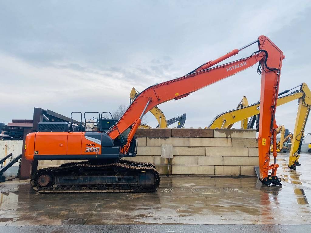 2024 Hitachi Zaxis 300 excavator side view 2024 Hitachi Zaxis 300 excavator side view