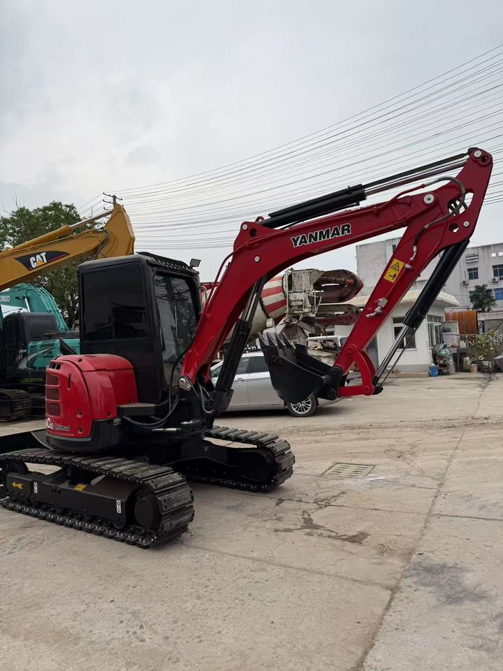2018 Yanmar VIO40 mini excavator, side view