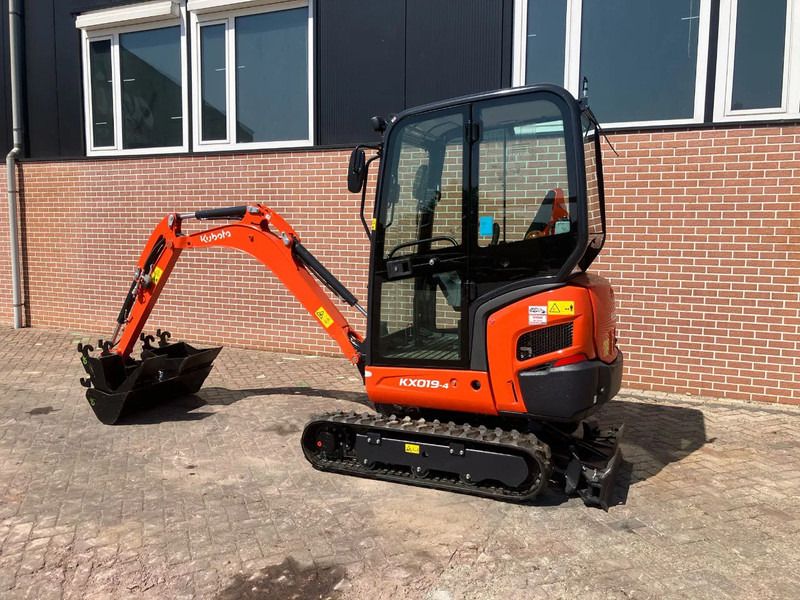 2023 Kubota KX019-4 crawler excavator, side view 2023 Kubota KX019-4 crawler excavator, side view