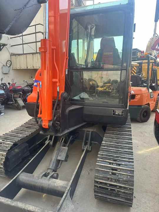 2016 Doosan DX60 crawler excavator front view 2016 Doosan DX60 crawler excavator front view