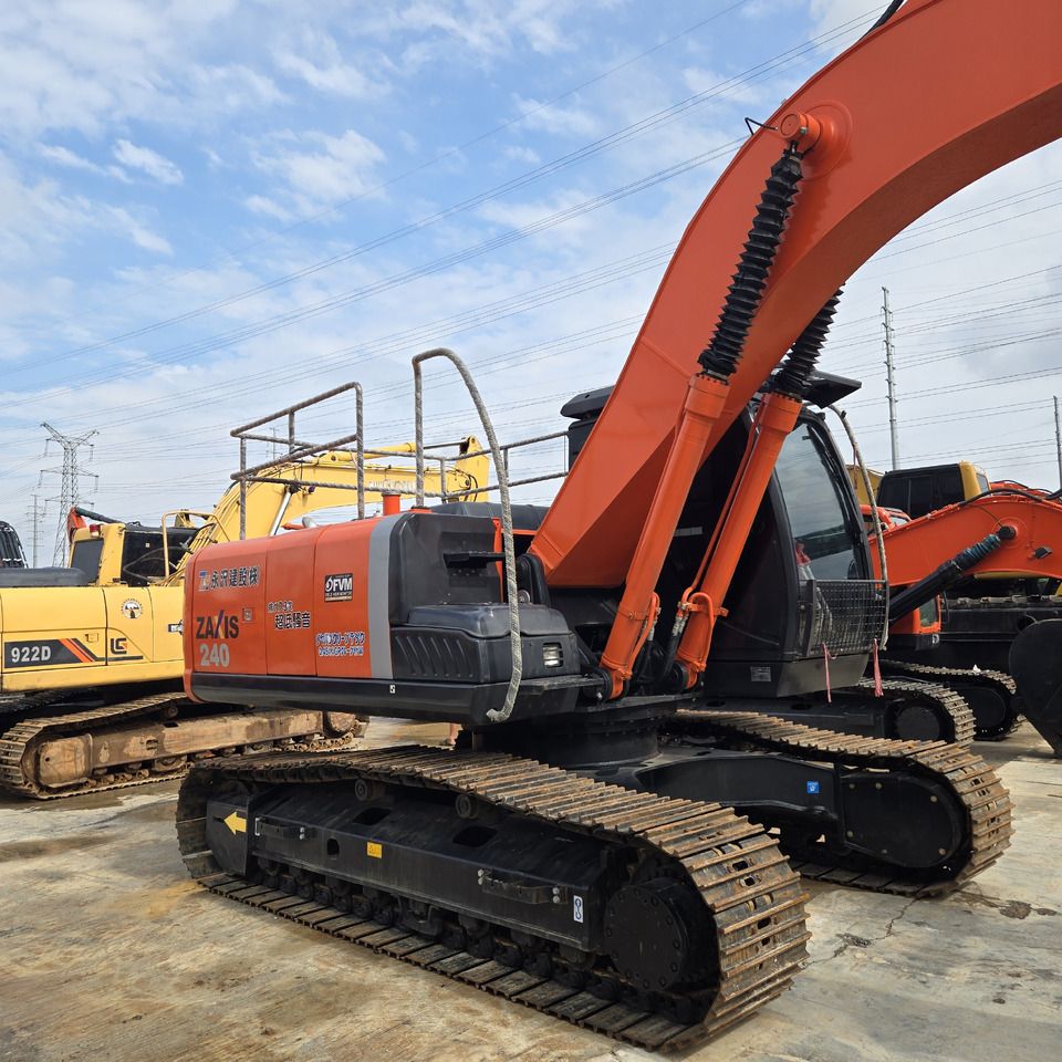 2022 Hitachi Zaxis 240 crawler excavator, side view