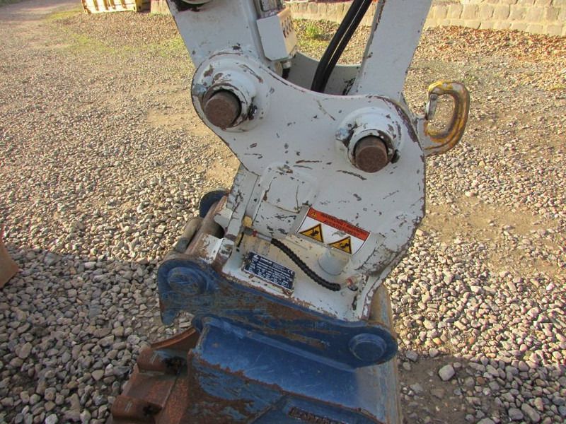 2021 Takeuchi TB225 V3 mini excavator quick coupler detail