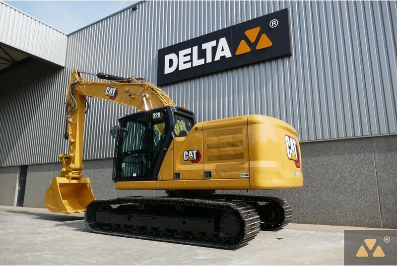 2020 Caterpillar 320-07C crawler excavator, rear three-quarter view 2020 Caterpillar 320-07C crawler excavator, rear three-quarter view