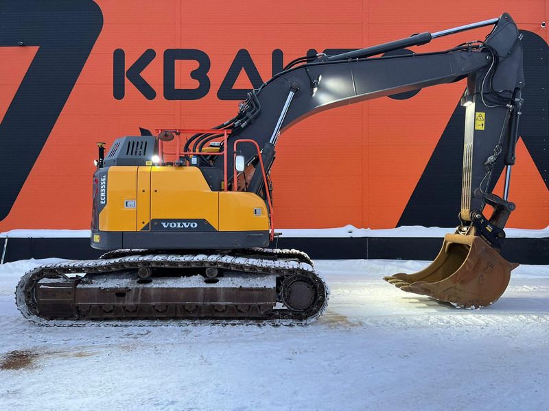 2019 Volvo ECR355EL crawler excavator side view