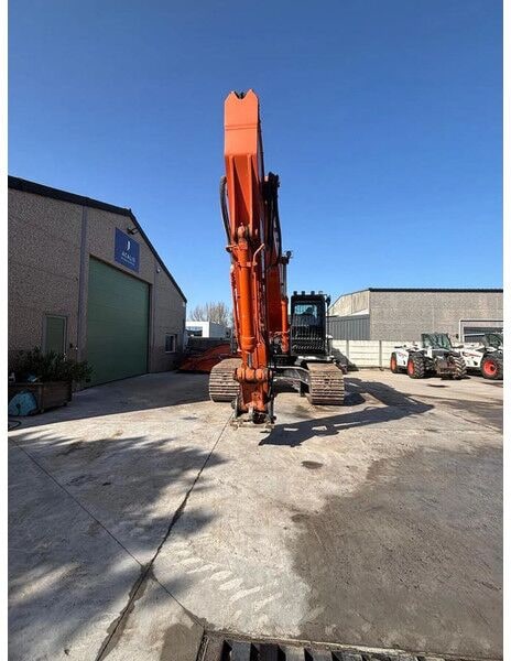 2020 Hitachi ZX300LC-6 crawler excavator, front view 2020 Hitachi ZX300LC-6 crawler excavator, front view