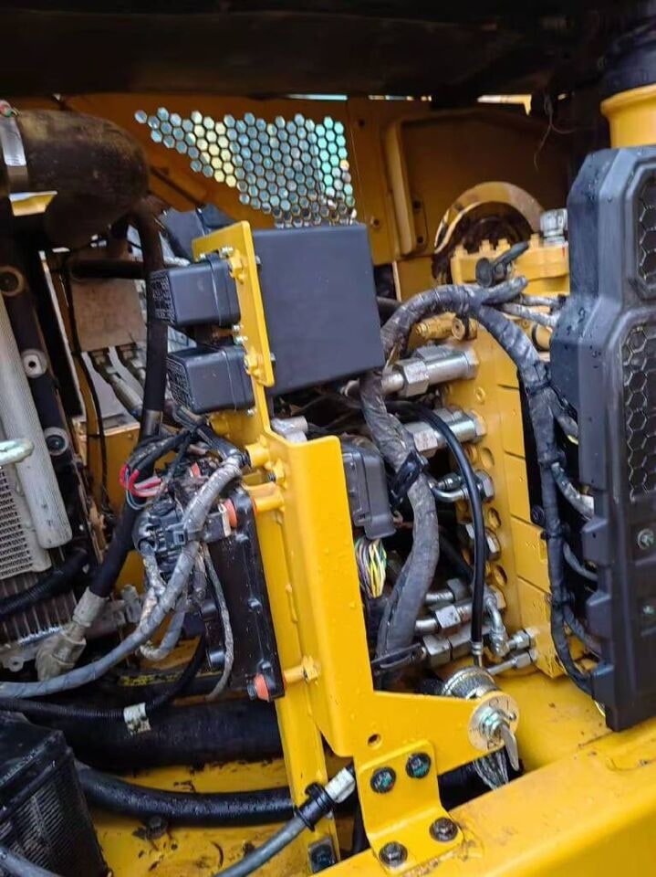 2025 Caterpillar 307 crawler excavator engine compartment detail 2025 Caterpillar 307 crawler excavator engine compartment detail