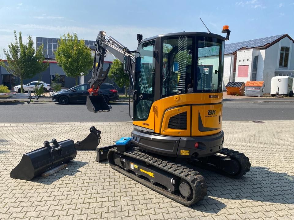 Berger Kraus BK4000KJS Mini Bagger Berger Kraus BK4000KJS Mini Bagger