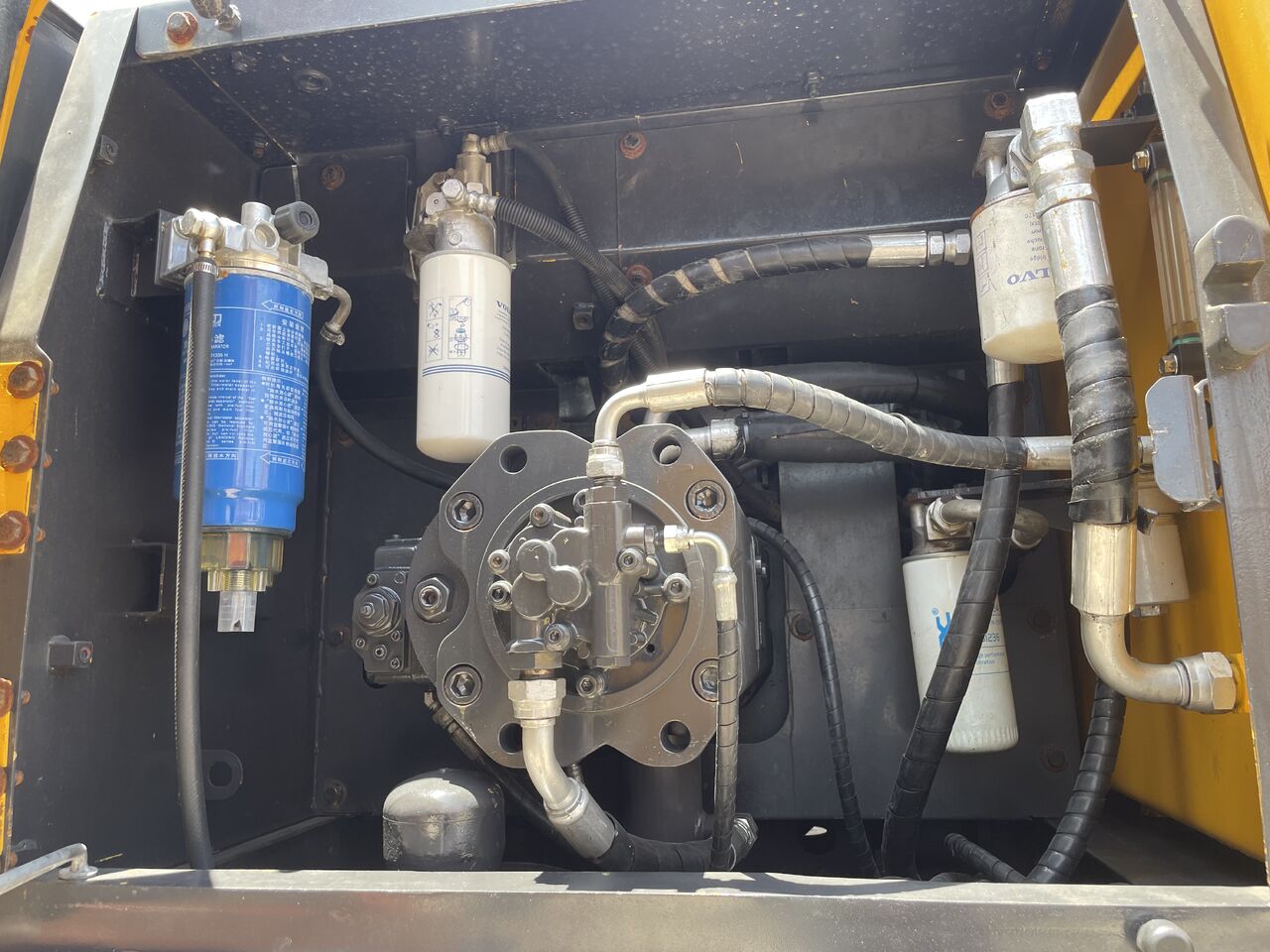 2024 Volvo EC290 crawler excavator engine compartment view 2024 Volvo EC290 crawler excavator engine compartment view