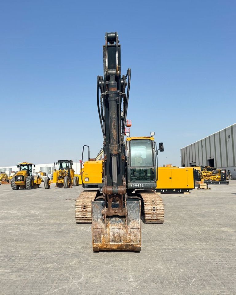 2019 Hyundai R210 crawler excavator, front view