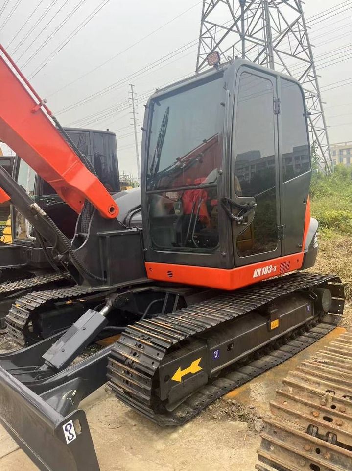 2025 Kubota KX183-3 crawler excavator, side view 2025 Kubota KX183-3 crawler excavator, side view