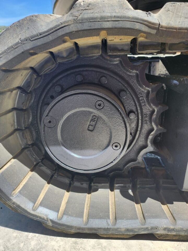 2020 Bobcat E85 mini excavator track drive sprocket detail 2020 Bobcat E85 mini excavator track drive sprocket detail